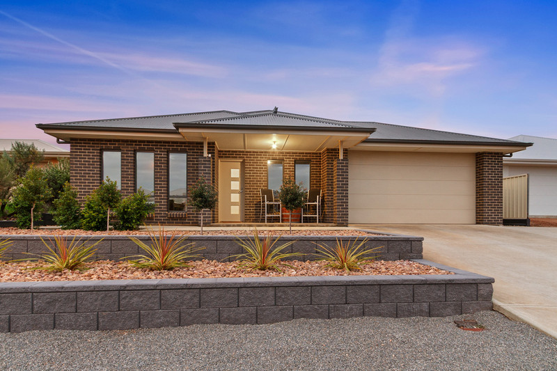 7 Pommern Way, Wallaroo