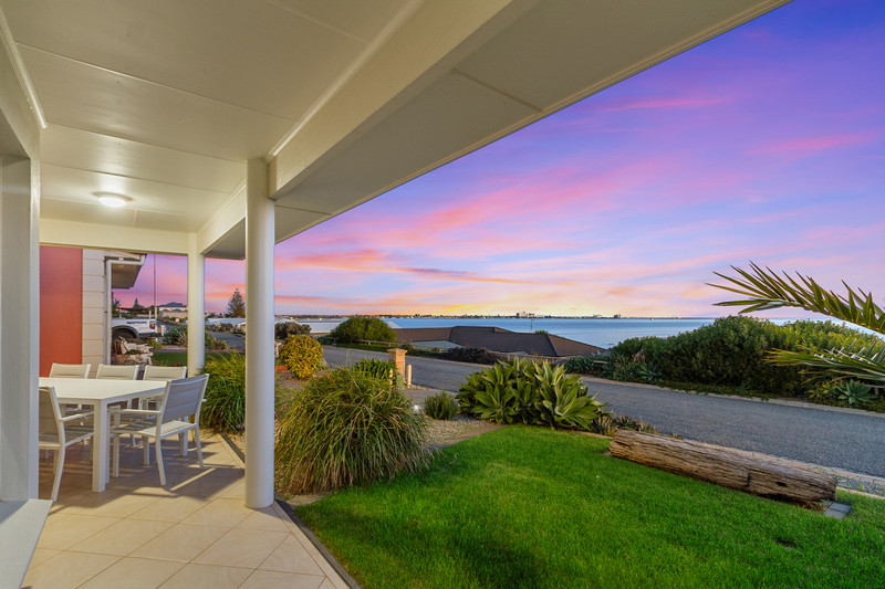 6 Kay Drive, North Beach