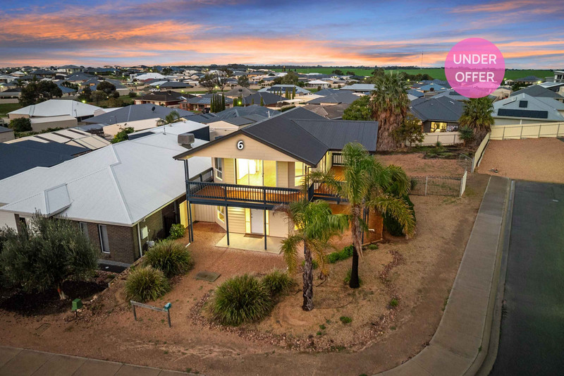6 Hosking Place, Port Hughes